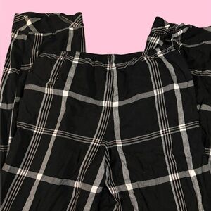 Victorias secret Black Pink and White Plaid Pajama Pants Size Small